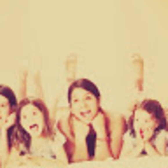 Meet your Posher, Grace - Picture 2 of 3